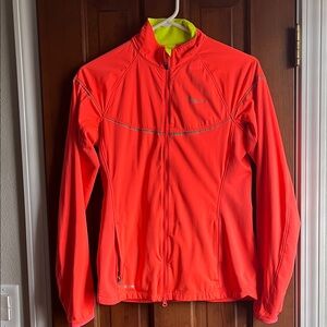 Saucony Women's Neon Coral High-Visibility Running Jacket with Lime Lining